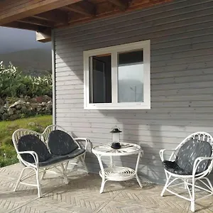 Chalet Casa De Madera El Jardín De Tara, Tinor